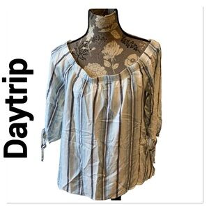DAYTRIP Blue & White Striped Off Shoulder Blouse size XL